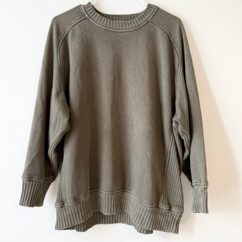 Aerie Down-To-Earth Oversized Crew Sweatshirt Women’s Size Medium (NWOT) - Picture 15 of 15